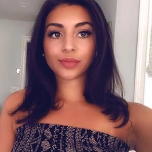 Meet your Posher, Julia